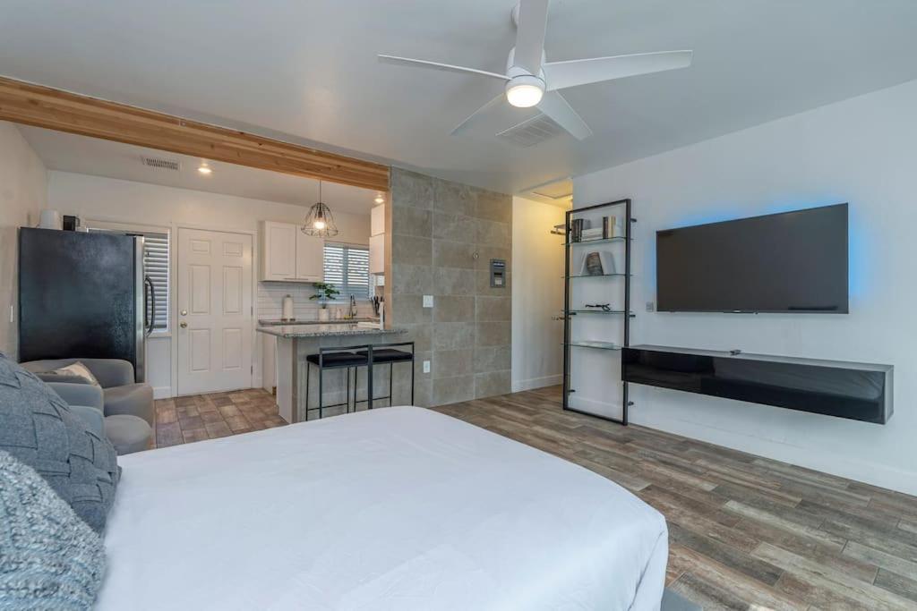 Aparthotel Ash And Ko Phoenix Esterno foto